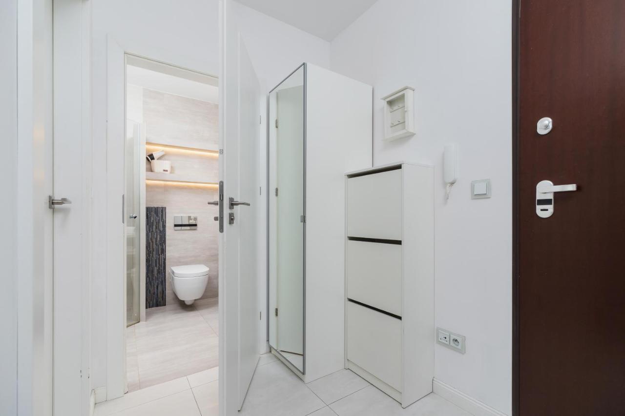 Apartment Romanowicza Cracow By Renters Krakow Bagian luar foto